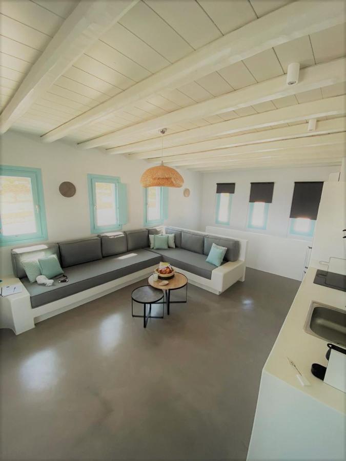 Blue Harpist Villas กูโฟนีเซีย ภายนอก รูปภาพ