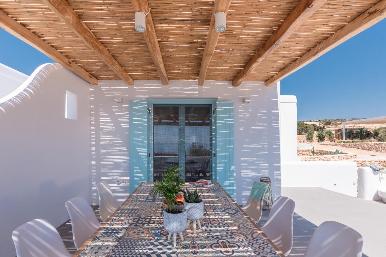 Blue Harpist Villas กูโฟนีเซีย ภายนอก รูปภาพ