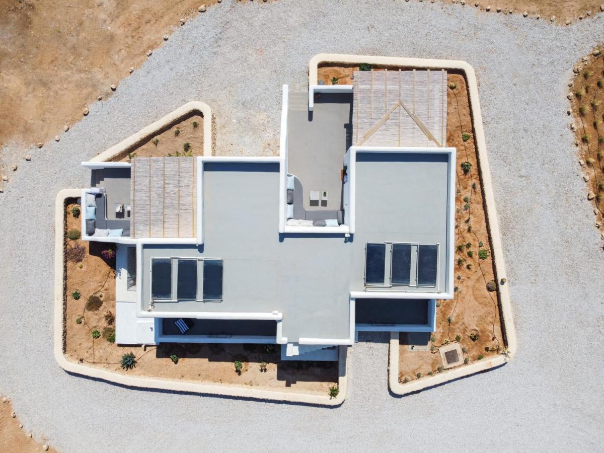 Blue Harpist Villas กูโฟนีเซีย ภายนอก รูปภาพ