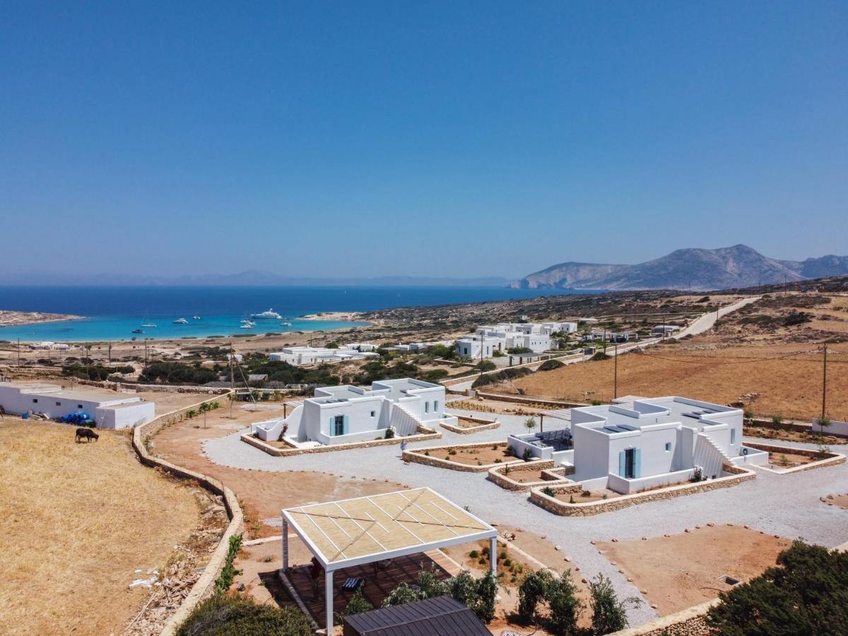 Blue Harpist Villas กูโฟนีเซีย ภายนอก รูปภาพ